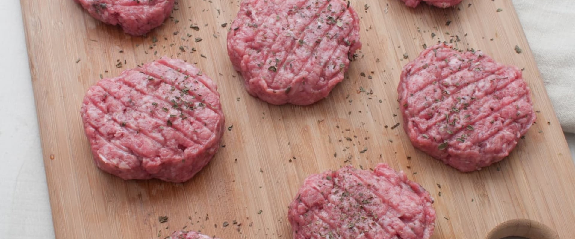 What is the Difference Between Ground Beef and Hamburger?